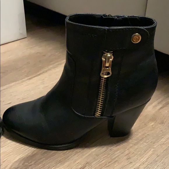 A black with gold zipper detailing booties - Picture 4 of 5